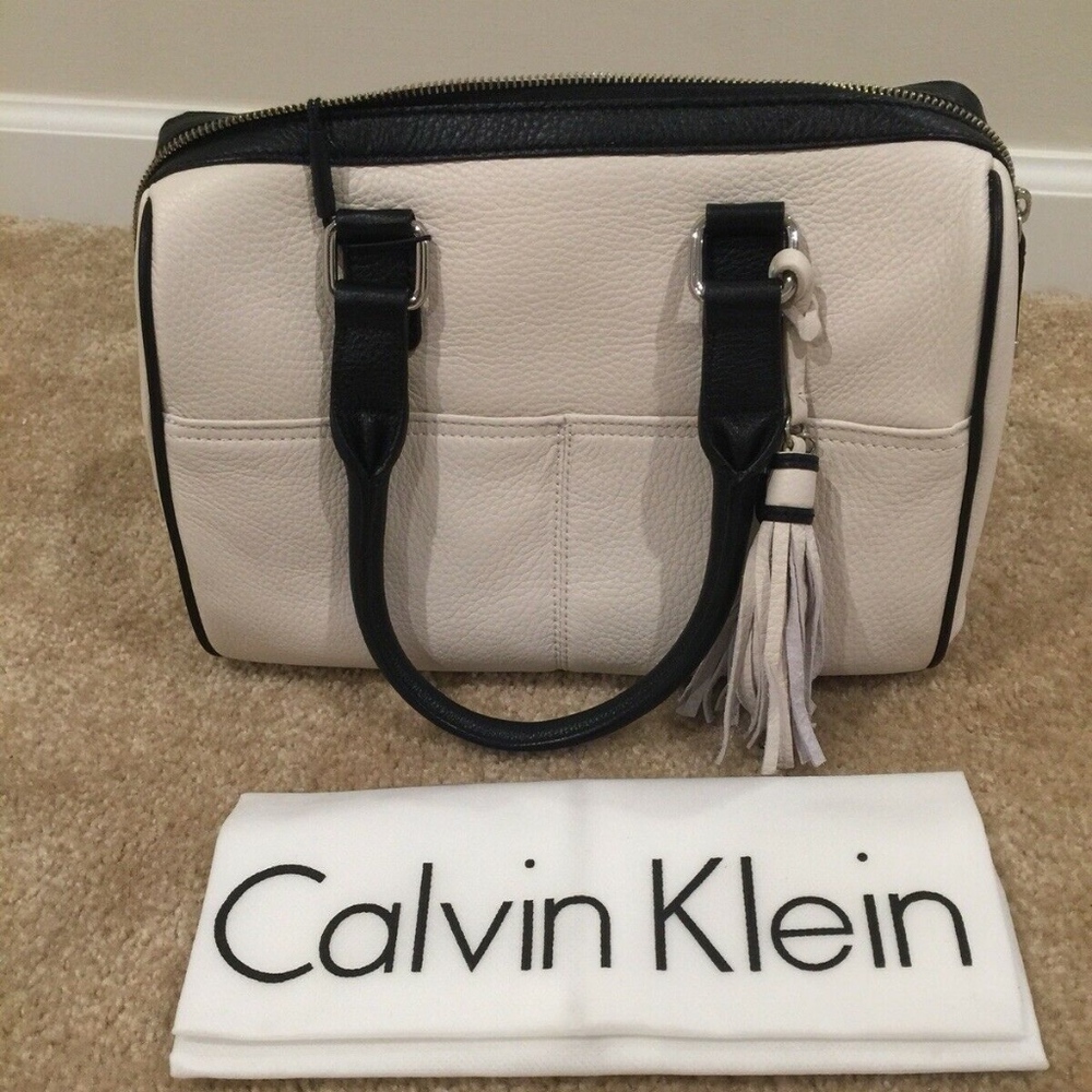 Calvin Klein Leather Small Satchel Bag in Cream